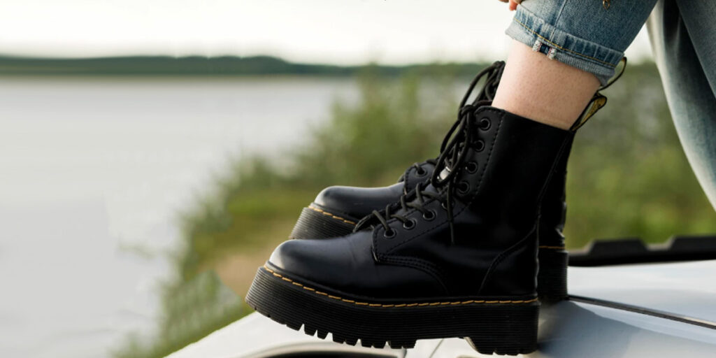 راز استایل بی‌نقص با نیم‌بوت؛ کدام شلوار را انتخاب کنیم؟