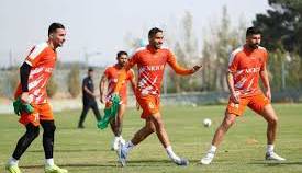 سپاهان با پیروزی پرگل، جایگاهش را در بالای جدول تثبیت کرد؛ مس رفسنجان همچنان در حسرت برد!