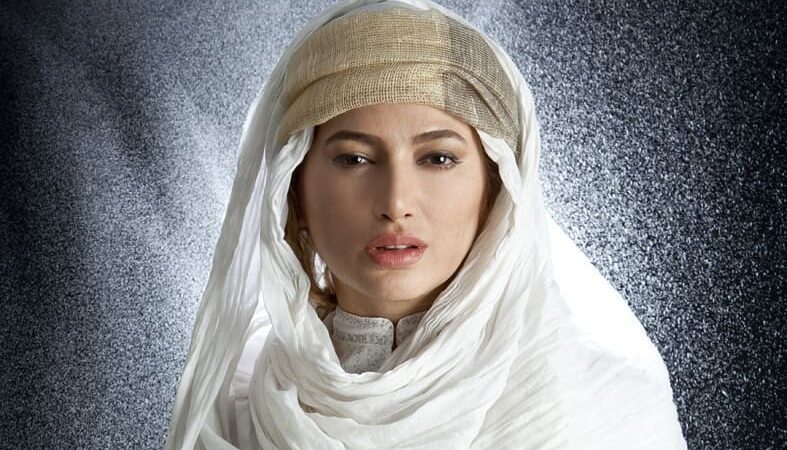 دروغ بزرگ صبا کمالی/ دو کار مهم داریم در این روزگارِ پرفریب….زنده بمونیمسالم بمونیم+ عکس