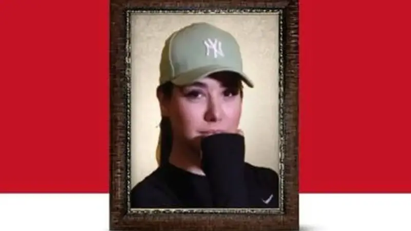 ماجرای عکس جنجالی شهید نیلوفر قلعه‌وند در صفحه رهبر انقلاب و واکنش‌های داغ کاربران