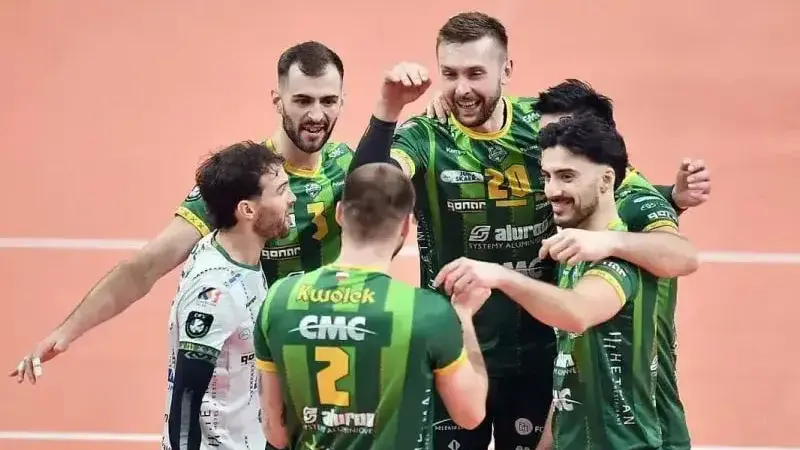 فینال هیجان‌انگیز پلاس لیگا تکرار می‌شود