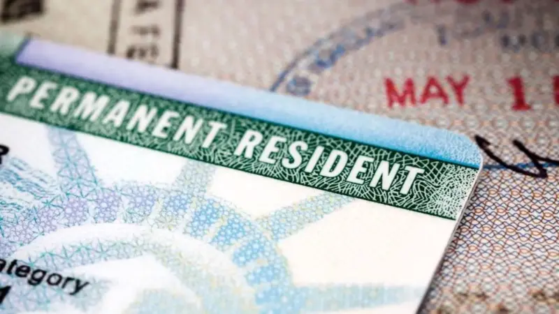 ترامپ بازبینی مجدد گرین‌کارد ایرانی‌ها را دستور داد؛ چه تغییراتی در راه است؟