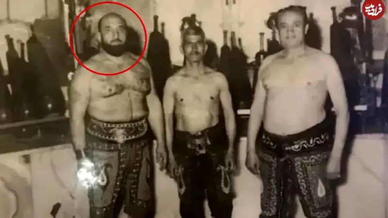 عکس| سفر در زمان؛ «شعبان بی مخ» در حال کباده کشی در جشن تولد «محمدرضا پهلوی»؛ سال 52
