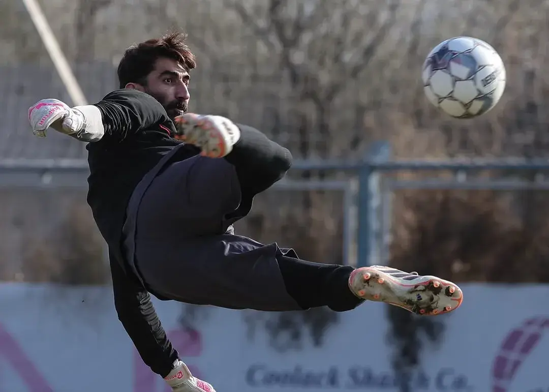 علیرضا بیرانوند با قدرت در لیگ نخبگان آسیا دروازه‌بان بی‌نقص تراکتور شد!