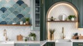 ایده‌های خلاقانه و چشم‌نواز برای دکور بالای سینک ظرفشویی که آشپزخانه‌تان را متحول می‌کند!