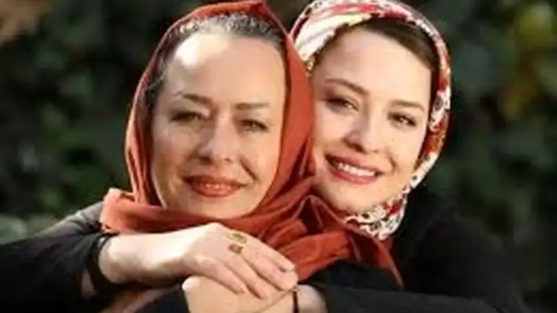 سفر به گذشته با عکس دیده‌نشده مهرآوه شریفی‌نیا و مادرش ۴۰ سال پیش!