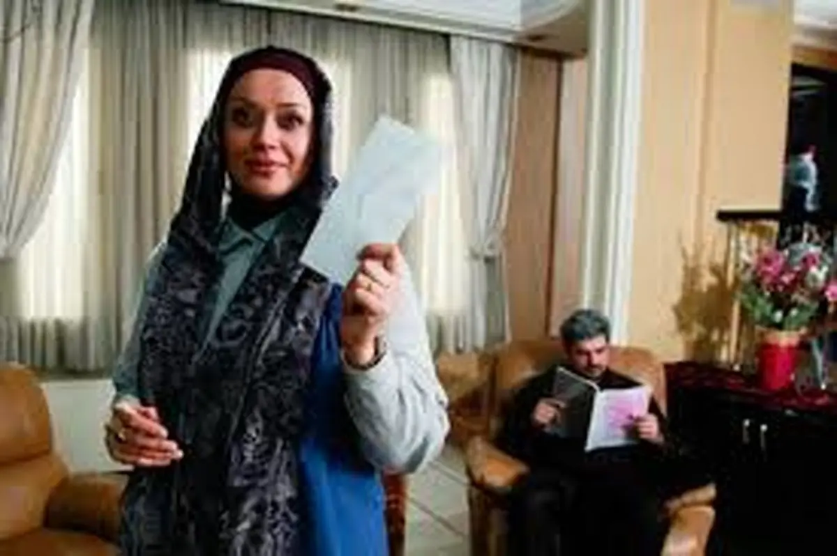 قاب تاریخ| «الهام چرخنده» (زیور سریال آوای باران) در 18 سالگی با لباس عروس