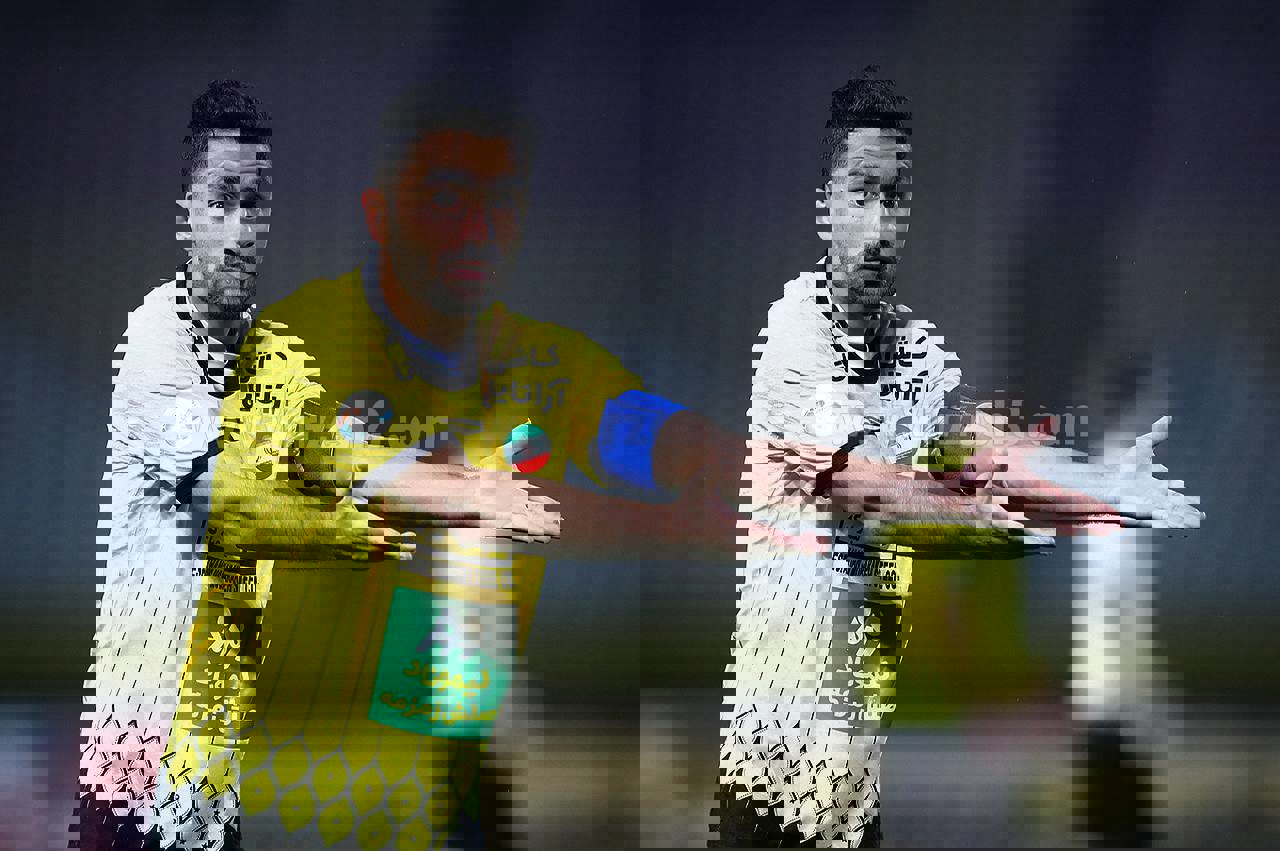 حضور متفاوت کاپیتان سپاهان با هودی و کتانی در تمرین؛ بازگشت آرام بعد از مصدومیت سخت - وب‌گردی