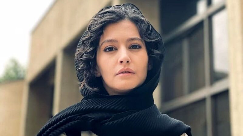 یوگا کردن پردیس احمدیه، جلوه‌ای متفاوت از بازیگر سریال از یاد رفته