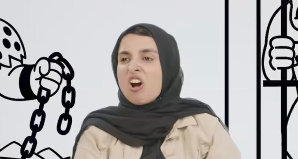 حکم سنگین دادگاه برای زینب موسوی به‌ جرم شوخی زشت با فردوسی