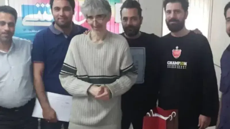 وصال روحانی روزنامه‌نگار و مترجم مشهور ورزشی درگذشت