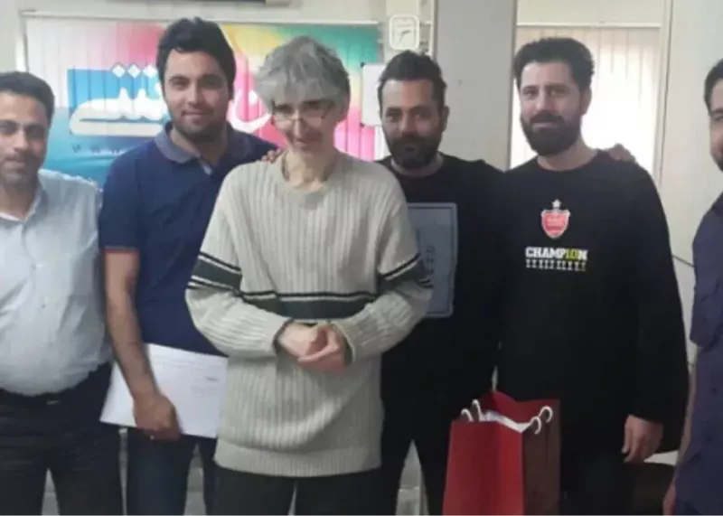 وصال روحانی روزنامه‌نگار و مترجم مشهور ورزشی درگذشت