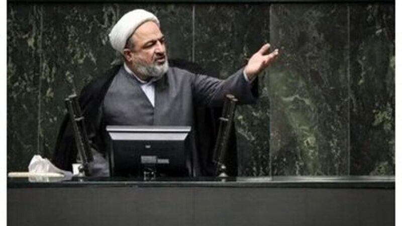 رسایی در اظهاراتی تکان‌دهنده: نمی‌دانستم پزشکیان برادر شهید است!