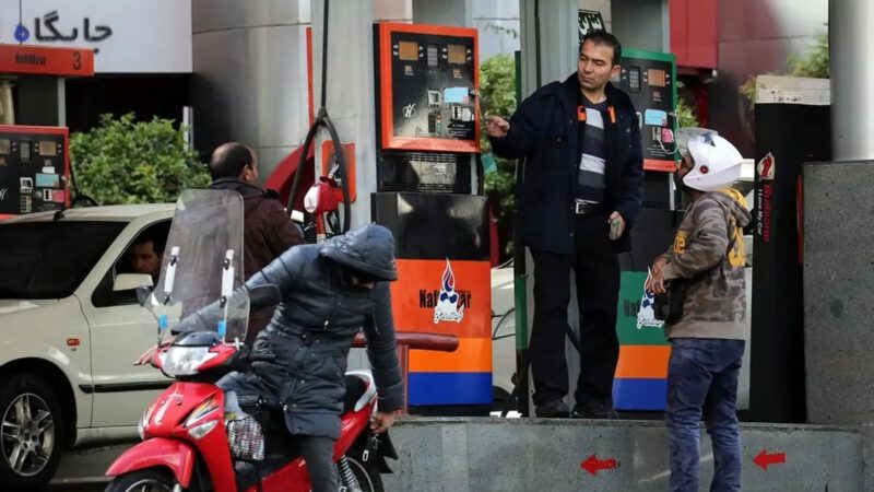 سقف جدید ذخیره سهمیه بنزین ۱۵۰۰ تومانی؛ فقط ۶ ماه مهلت دارید!