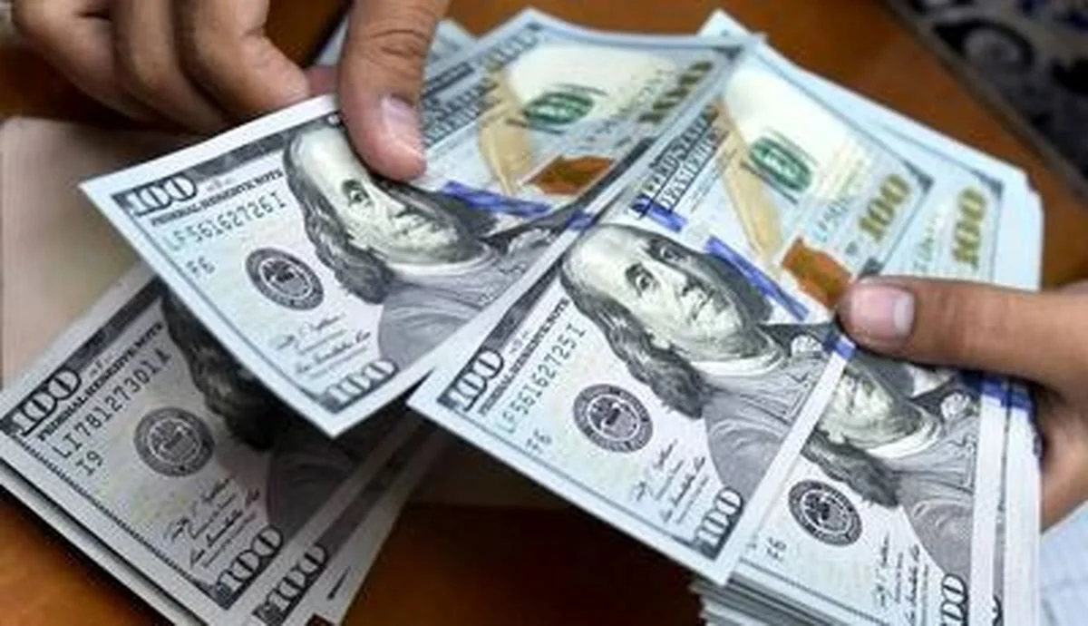 قیمت دلار، یورو و سایر ارزها امروز ۲۳ آذر/ دلار یک‌روزه ۳۲۵۰ تومان گران شد