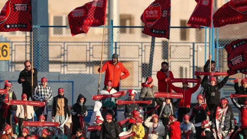 پرسپولیس برای اولین‌بار سکوی ویژه دهه نودی‌ها را در ورزشگاه افتتاح کرد!