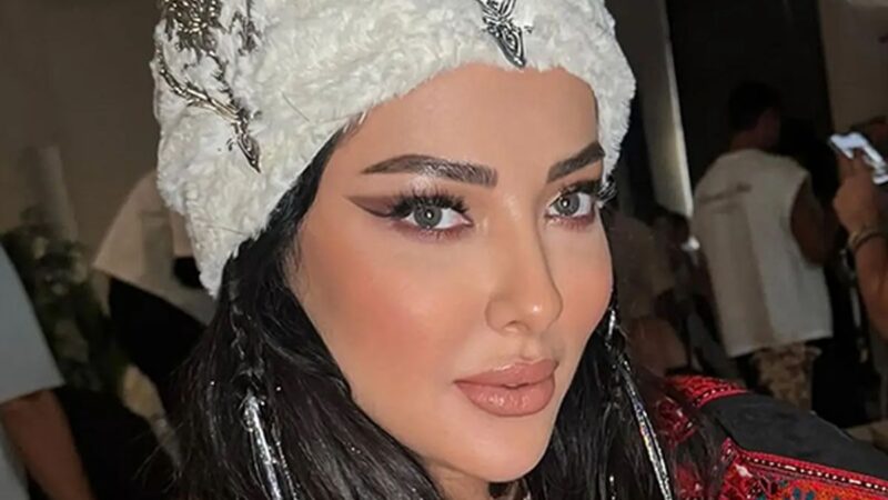 لیلا اوتادی کنار جواد افشار در پشت‌صحنه «گاندو»