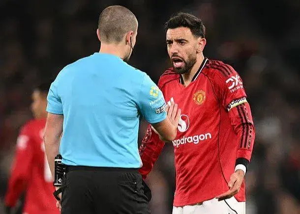 یونایتد به ستوه آمد؛ مدیران در آستانه مذاکره داغ با رئیس داوری!