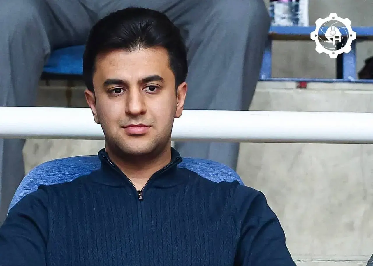 هواداران پرشور شهداب یزد؛ قهرمان واقعی شکست مقابل سپاهان - وب‌گردی