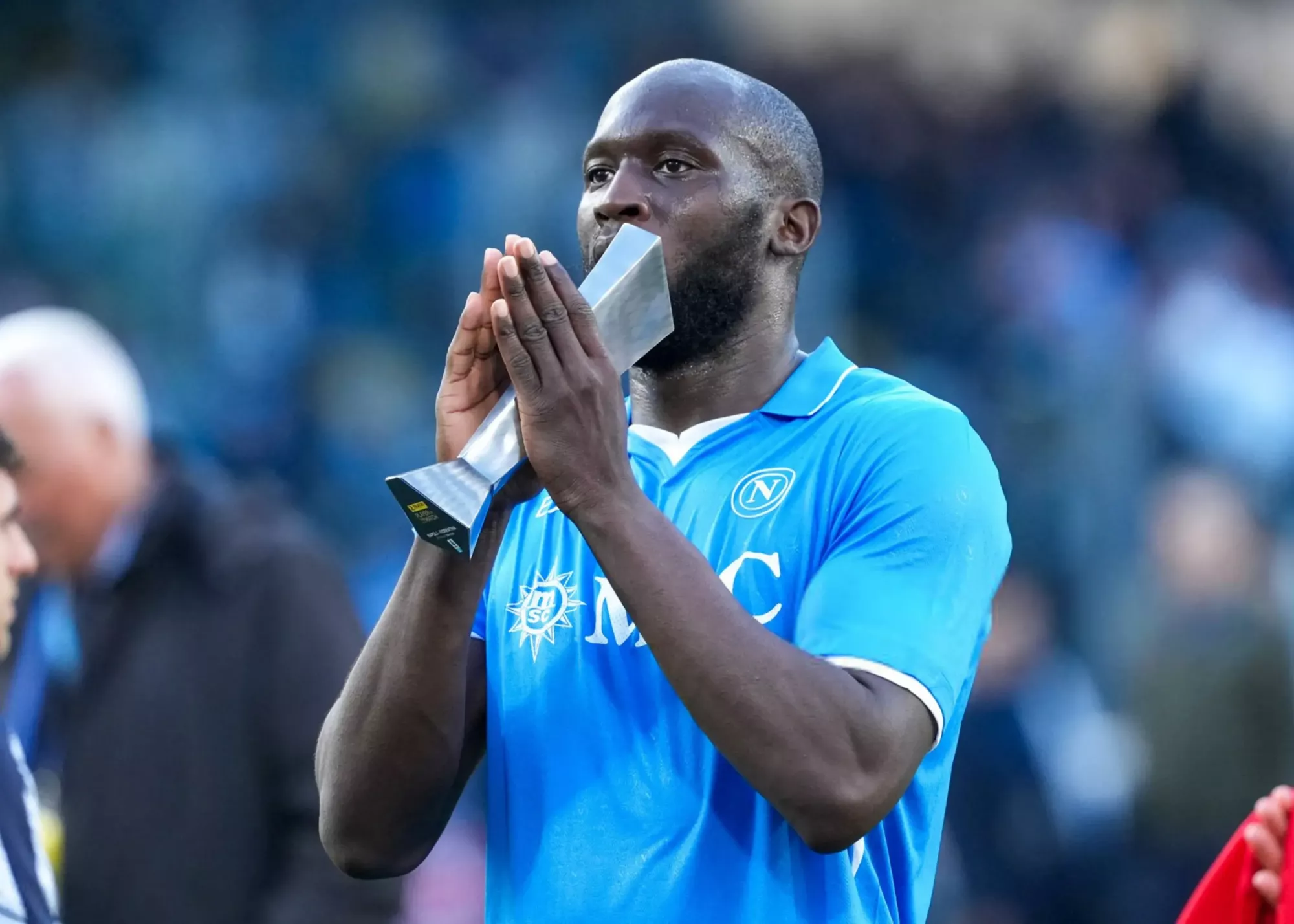 لوکاکو پس از ۱۲۴ روز دوری، هیولای سری آ دوباره به میدان بازمی‌گردد!