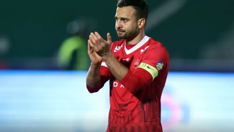 سروش رفیعی چگونه به جریمه نیم میلیاردی واکنش نشان داد؟ لبخندی که همه را شوکه کرد!