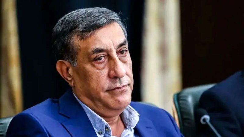 ممنوعیت سرو میوه و شیرینی در جلسات اداری؛ تصمیمی برای صرفه‌جویی بی‌سابقه!