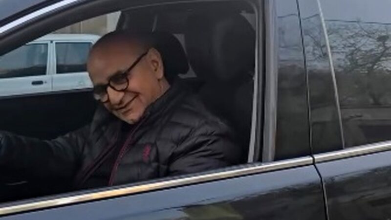 شوخی جالب هوادار با پرویز پرستویی که بازیگر مشهور را به خنده انداخت!