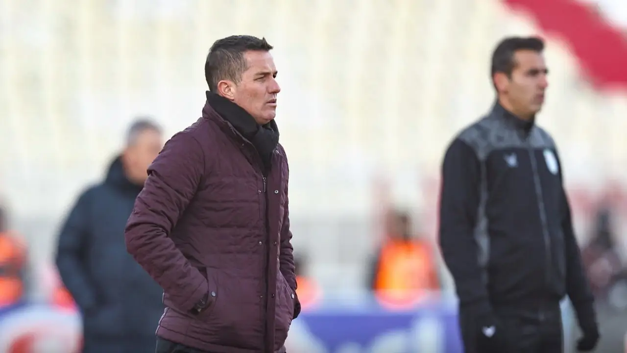 پرسپولیس اوسمار در خلوت‌ترین فصل؛ آیا تجربه رویایی دوباره تکرار می‌شود؟