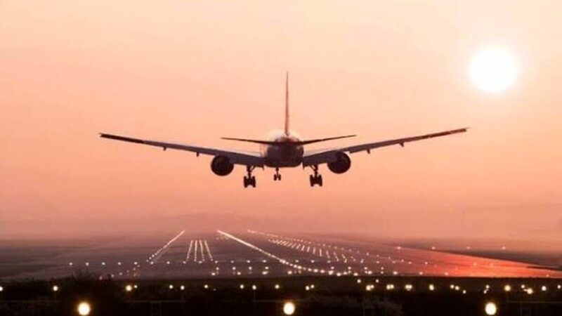 باران شدید و مه‌گرفتگی نفس کیش را برید؛ پروازها به ناگهان لغو شدند!