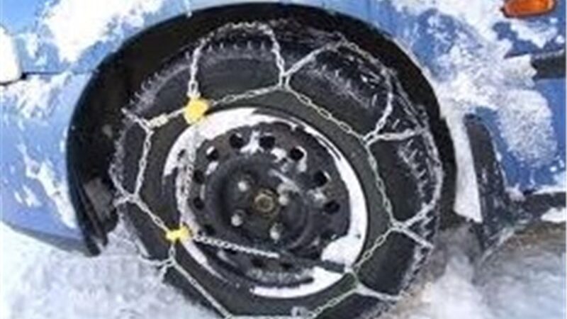 بارش سنگین برف در محورهای کوهستانی گلستان/ تردد فقط با زنجیرچرخ
