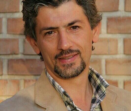 سیروس همتی:تئاتر کودک و نوجوان، نفسِ شهر است+فیلم