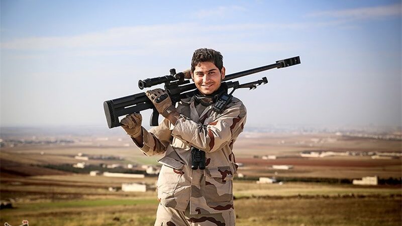 غوغای جوان‌ترین شهید مدافع حرم در کتابفروشی‌ها