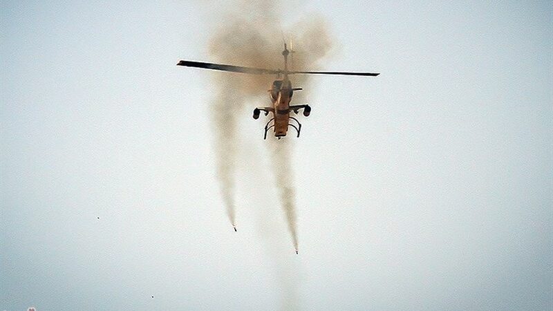 پروازهای مرگبار بالگردهای هوانیروز در رزمایش سهند 2025؛ نابودی دقیق مواضع تروریستی در آسمان