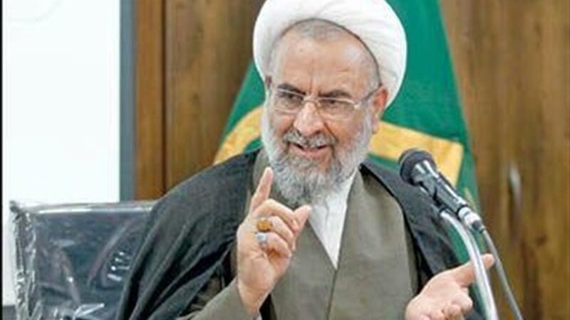 واژگونی خودروی رئیس سابق ستاد نماز جمعه مشهد؛ سرنشینان در بیمارستان و حال مساعد آنها چگونه است؟