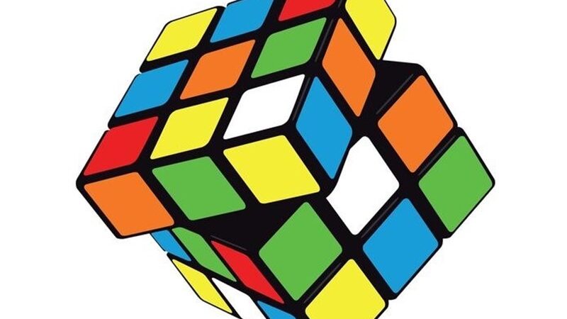 رقابت نفس‌گیر 200 استعداد در نخستین المپیاد کشوری بازی‌های فکری یزد