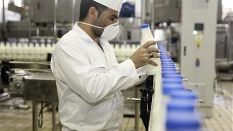 ورود قاطع دادستانی تهران به تخلفات بازار لبنیات؛ بازدید میدانی از پگاه برای حفظ حقوق مردم