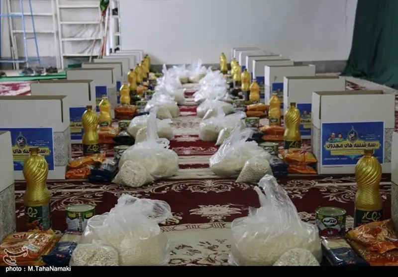 خیران البرزی در شب یلدا بیش از 1280 بسته حمایتی را به دست نیازمندان رساندند