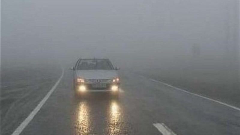 پلیس راه سمنان هشدار داد: لغزندگی جاده‌ها؛ قاتل خاموش رانندگان در پاییز!