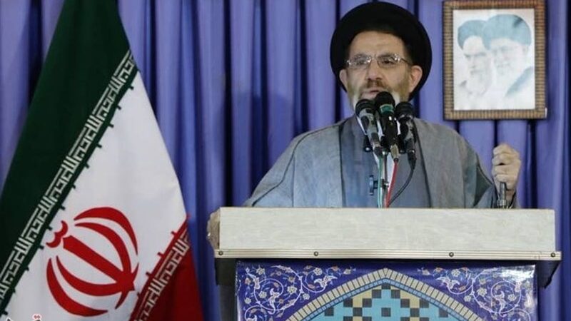 امام‌جمعه خرم‌آباد: بازار گرانی و احتکار به هیچ‌وجه قابل قبول نیست!