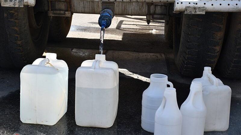 چرا کلید مخازن آب قشم در یک قفل نمی‌چرخد؟