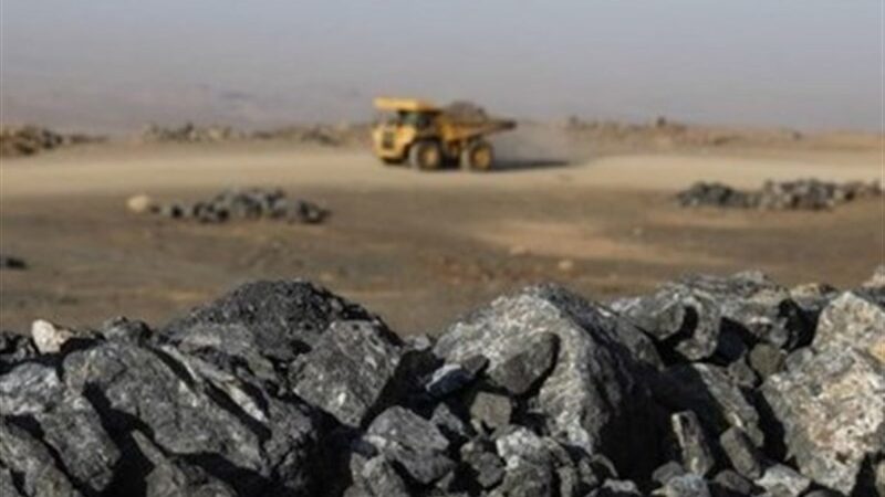 اسناد حقوق ۴۰۰ میلیونی مدیران فولاد سنگان؛ چرا نماینده خواف سکوت کرده؟