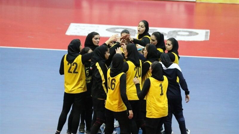 شکست خانگی تلخ سپاهان مقابل آرکا البرز در لیگ والیبال بانوان