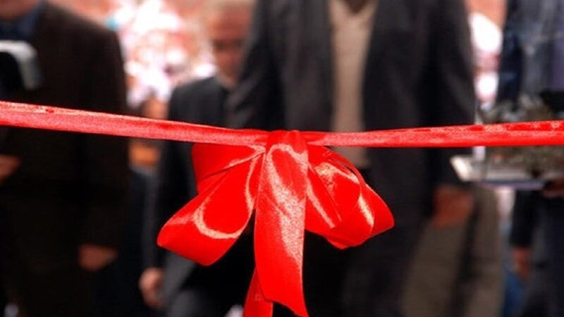 آیت‌الله حسینی‌بوشهری در بندرلنگه مسجد تاریخی صاحب‌الزمان را با حضور پرشور مردم افتتاح کرد