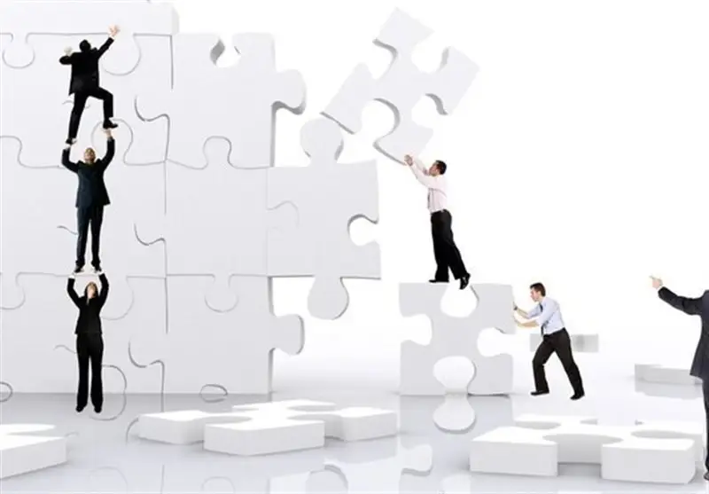 شکاف بزرگ در بازار کار ایران؛ چرا نسل جدید از ساختارهای سنتی فراری است؟