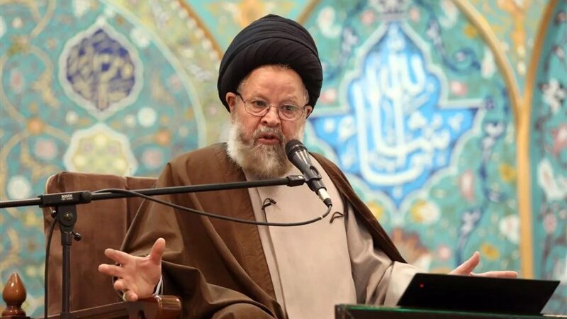 ناگفته‌های شنیدنی از مبارزات انقلابی آیت‌الله یزدی که هیچ‌کس نمی‌داند!