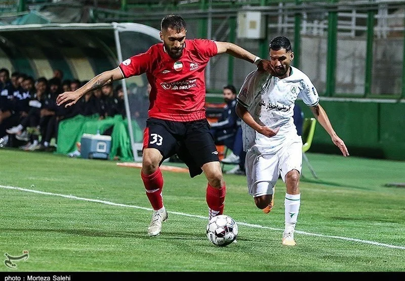 نگاهی به تقابل ذوب‌آهن و تراکتور؛ در جستجوی پیروزی - وب‌گردی