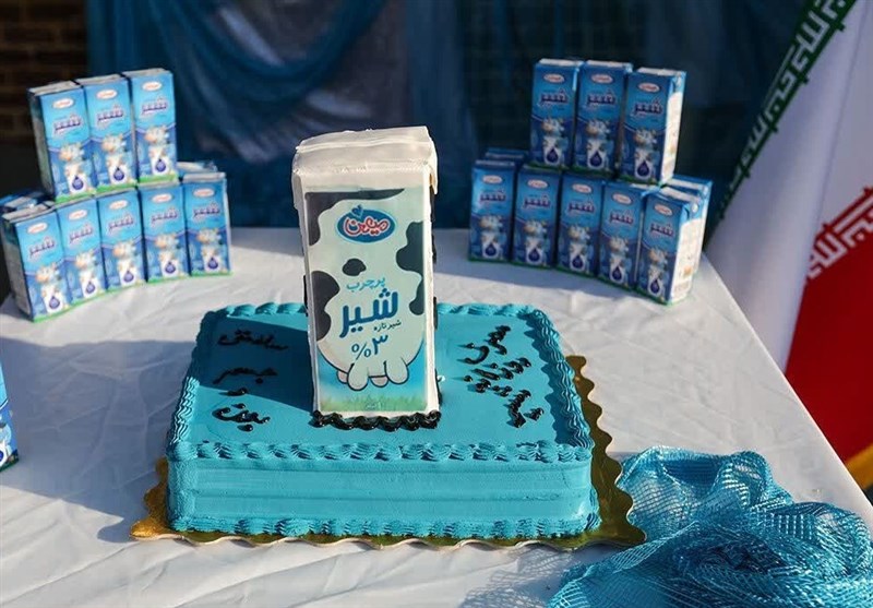 230 هزار دانش‌آموز شیر رایگان می‌گیرند - وب‌گردی