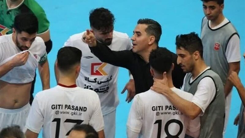 فدراسیون فوتبال به منافع باشگاه‌ها هم اهمیت دهد