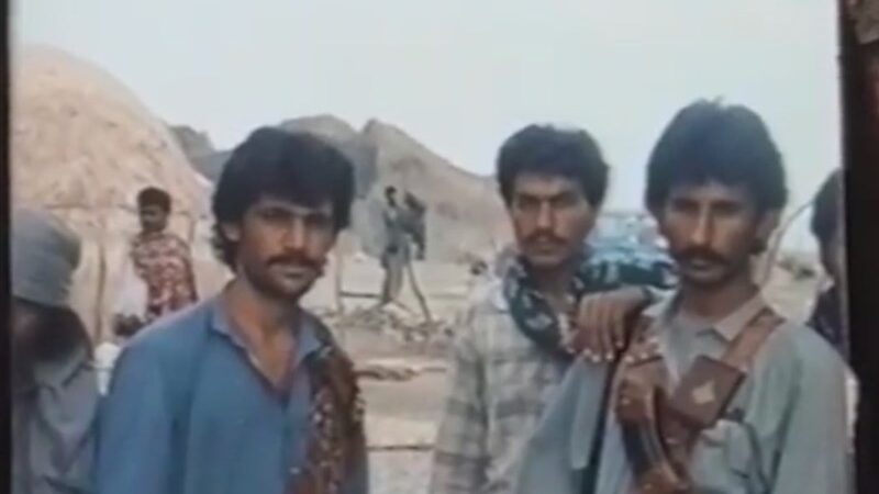 ببینید/لحظه امان‌نامه گرفتن عیدوک از حاج قاسم