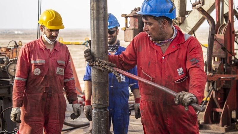 فشار مالیات بر نفت؛ بحران پنهان که امنیت انرژی کشور را تهدید می‌کند!